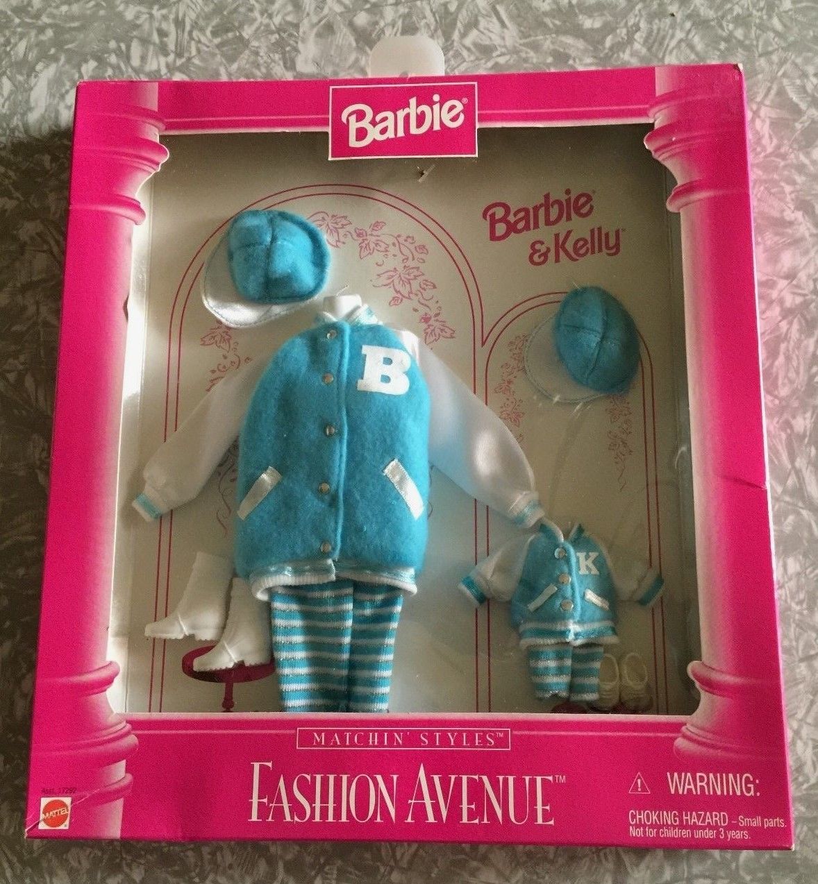 Fashion Barbie Kelly 芭比凯莉姐妹套装 娃娃棒球外套娃衣配件