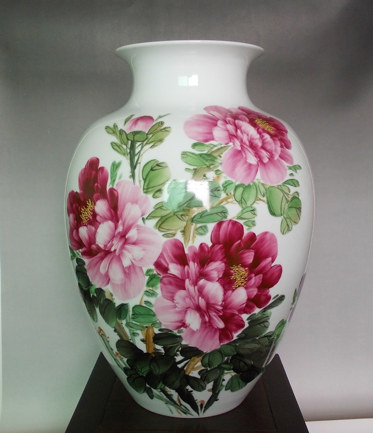 景德镇陶瓷名家洪仲伦手指绘画五彩花开富贵花瓶收藏装饰观赏瓷器