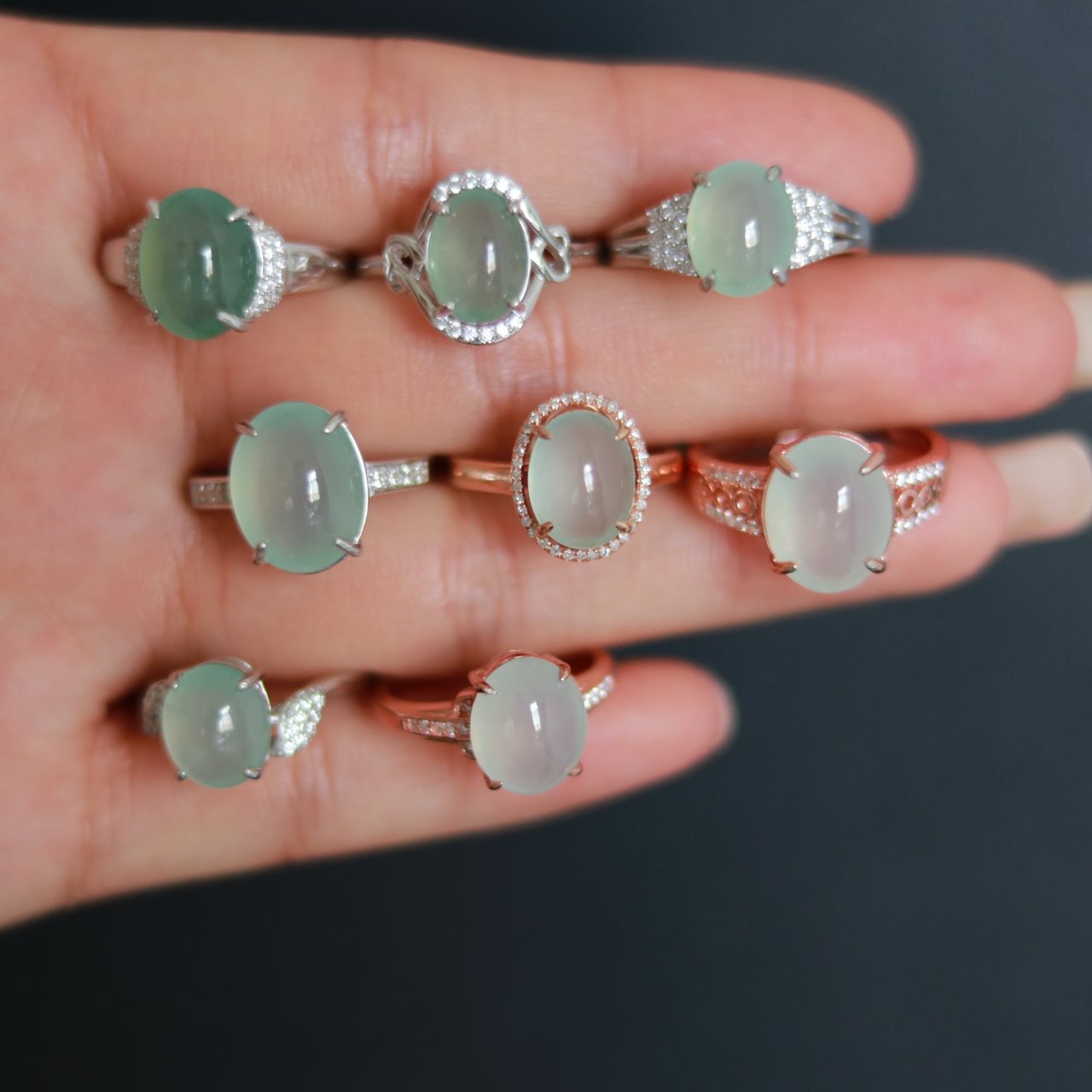 我卖翡翠翡翠戒指指环女银镶嵌冰种阳绿A货蛋面天然玉石 链接