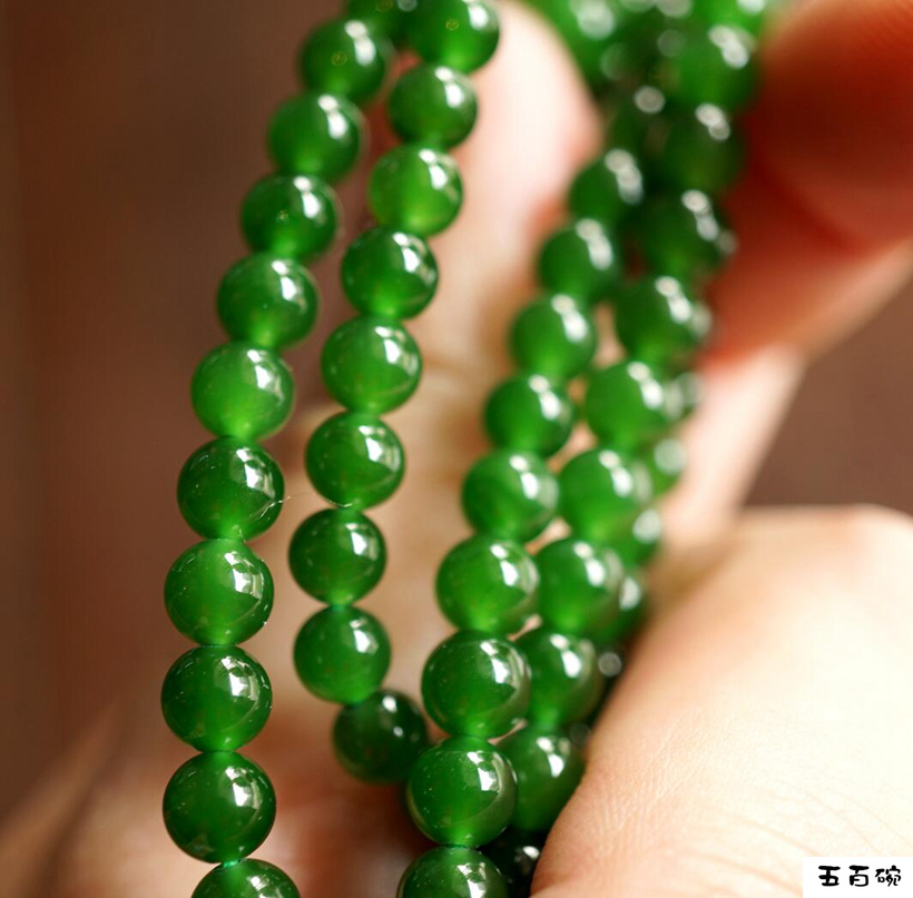 俄碧玉老矿白加绿珠子，6毫米108佛珠，配链均可。高端品质收藏