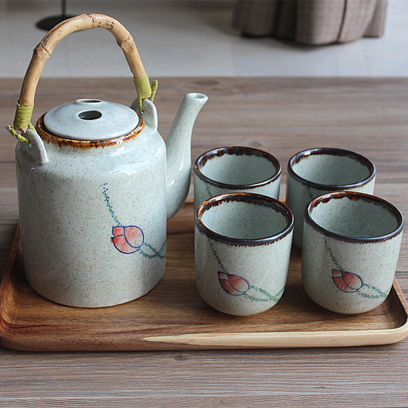 手绘陶瓷茶壶荷花含苞待放茶壶套装日韩桥梁茶壶带4杯藤条壶创意