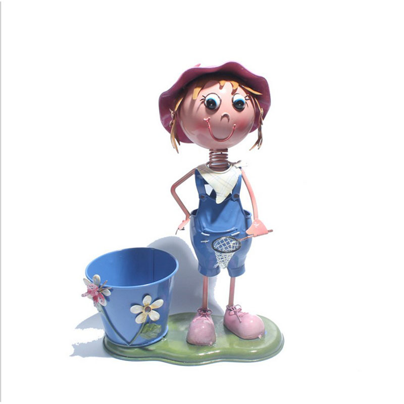 创意卡通铁艺娃娃花盆插花桶铁皮垃圾桶家用幼儿园办公桌笔筒摆件