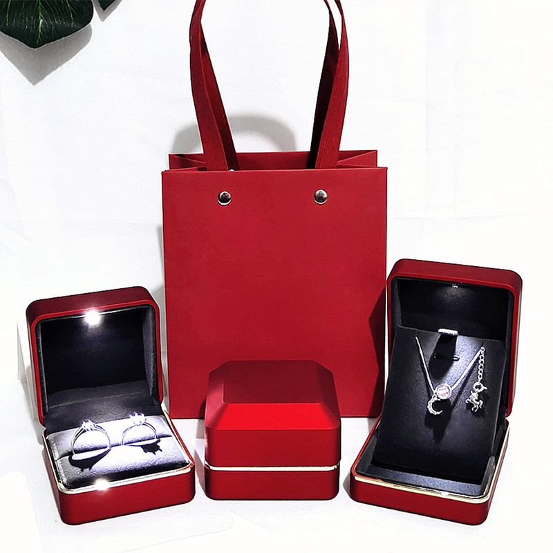 红色婚庆LED带灯戒指项链盒求结婚礼仪式单双对首饰高档端礼物盒